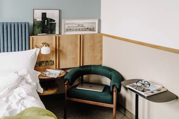 Club Quarters Hotel London City