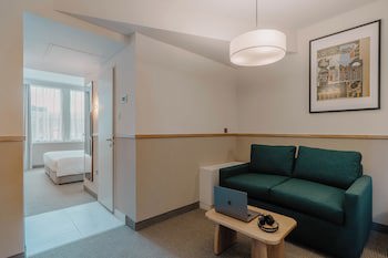 Club Quarters Hotel, St. Paul's