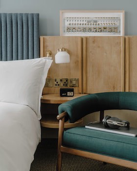 Club Quarters Hotel, St. Paul's