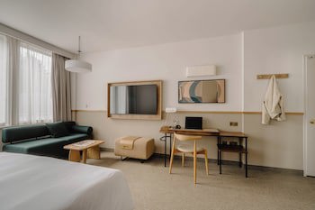 Club Quarters Hotel, St. Paul's