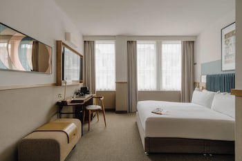 Club Quarters Hotel, St. Paul's