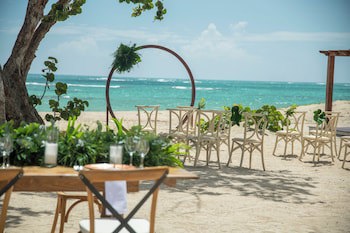 Iberostar Waves Costa Dorada - All Inclusive