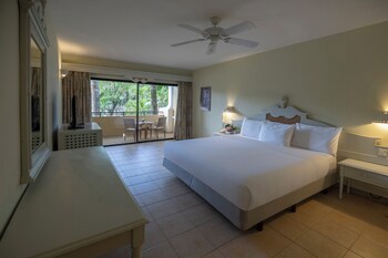 Iberostar Waves Costa Dorada - All Inclusive
