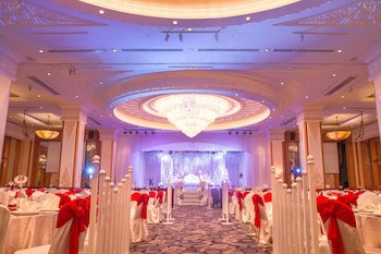 The Grand Renai