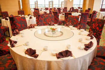 The Grand Renai