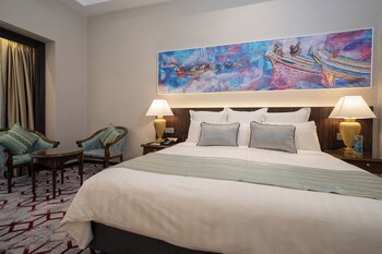 The Grand Renai