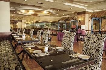 The Grand Renai
