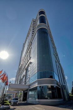 The Grand Renai