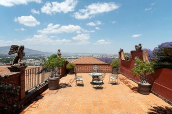 Villa Montana Hotel & Spa