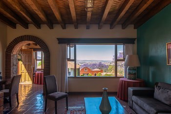 Villa Montana Hotel & Spa
