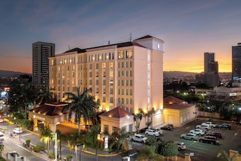 Real Intercontinental Tegucigalpa At Multiplaza Mall, An Ihg Hotel