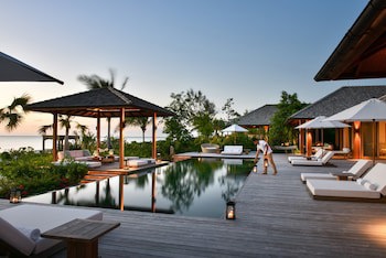 Como Parrot Cay