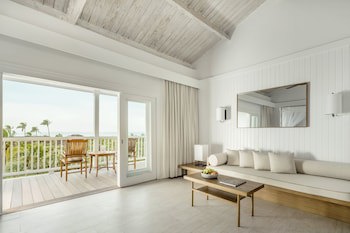 Como Parrot Cay
