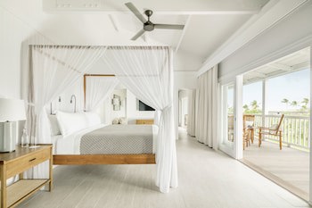 Como Parrot Cay
