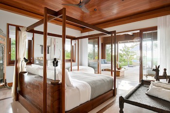 Como Parrot Cay