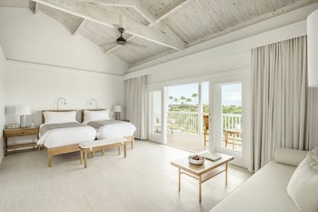Como Parrot Cay