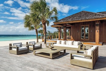 Como Parrot Cay