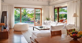 Como Parrot Cay