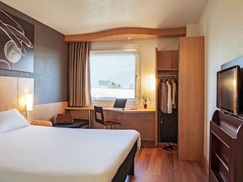 Ibis Barcelona Cornella
