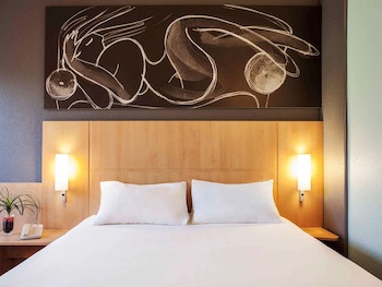 Ibis Barcelona Cornella