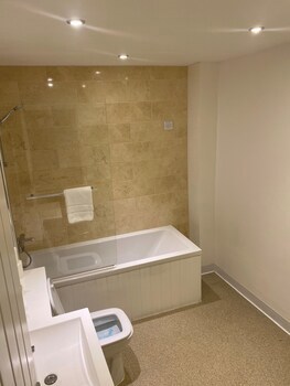 Boars Head Hotel
