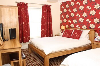 Boars Head Hotel