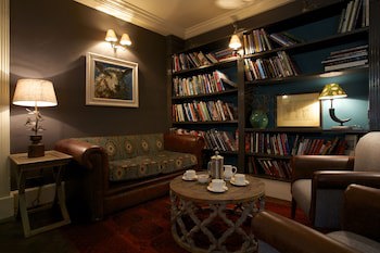 Bay Tree Hotel
