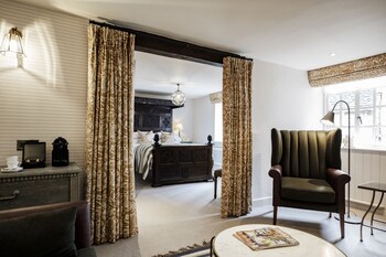 Bay Tree Hotel