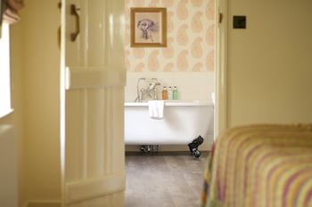 Bay Tree Hotel