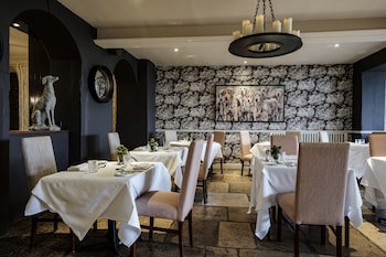 Bay Tree Hotel