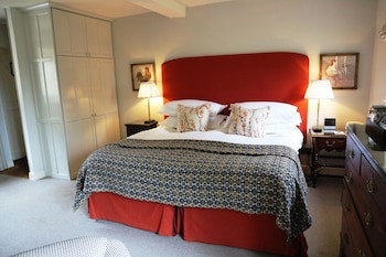 Bay Tree Hotel