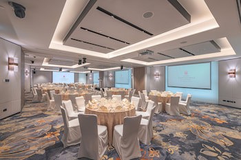 Grand Copthorne Waterfront