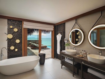 Conrad Maldives Rangali Island