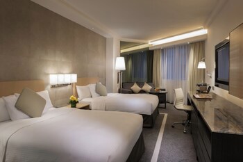Gateway, Marco Polo Hotel