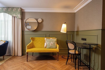 Elmbank York, Tapestry Collection By Hilton