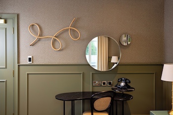 Elmbank York, Tapestry Collection By Hilton
