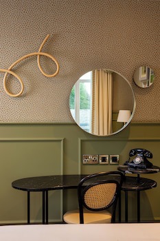 Elmbank York, Tapestry Collection By Hilton