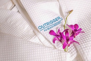 Outrigger Fiji Beach Resort
