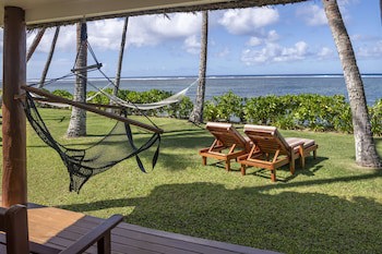 Outrigger Fiji Beach Resort