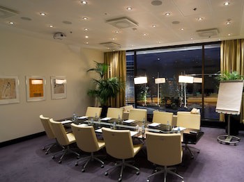 Crowne Plaza Helsinki, An Ihg Hotel