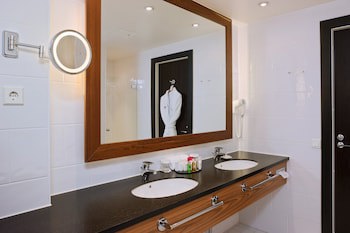 Crowne Plaza Helsinki, An Ihg Hotel