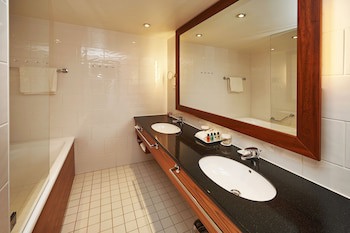 Crowne Plaza Helsinki, An Ihg Hotel