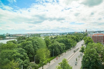 Crowne Plaza Helsinki, An Ihg Hotel