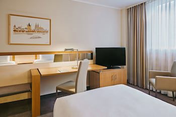 Lindner Hotel Cologne Am Dom, part of JdV by Hyatt galeri fotoğrafı