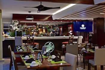 Autentico Hotel