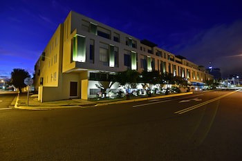 Autentico Hotel