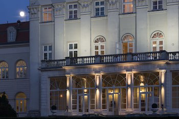 Austria Trend Hotel Schloss Wilhelminenberg