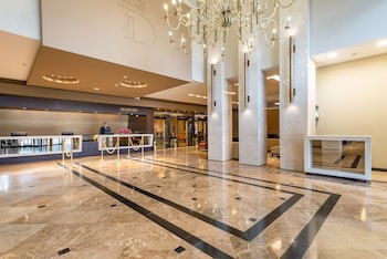 Casa Dann Carlton Hotel & Spa