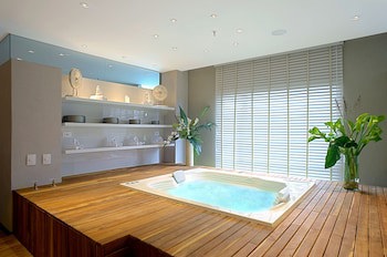 Casa Dann Carlton Hotel & Spa