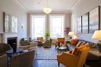 54 Queens Gate Hotel